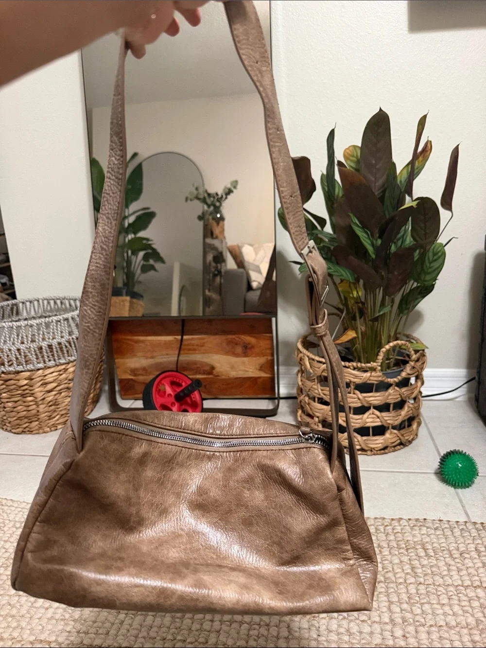 Classic Brown Leather Crossbody Bag